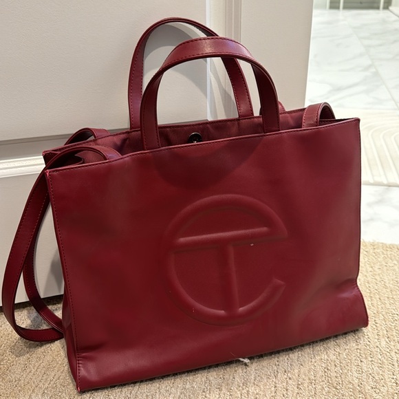OXBLOOD TELFAR MEDIUM BAG - Picture 2 of 13